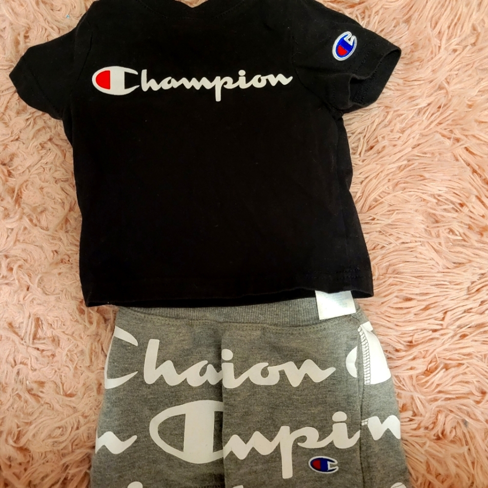 Champion short set